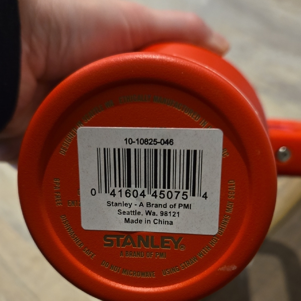 Stanley Ruby Hearts Flowstate Quencher Tumbler - Picture 11 of 11